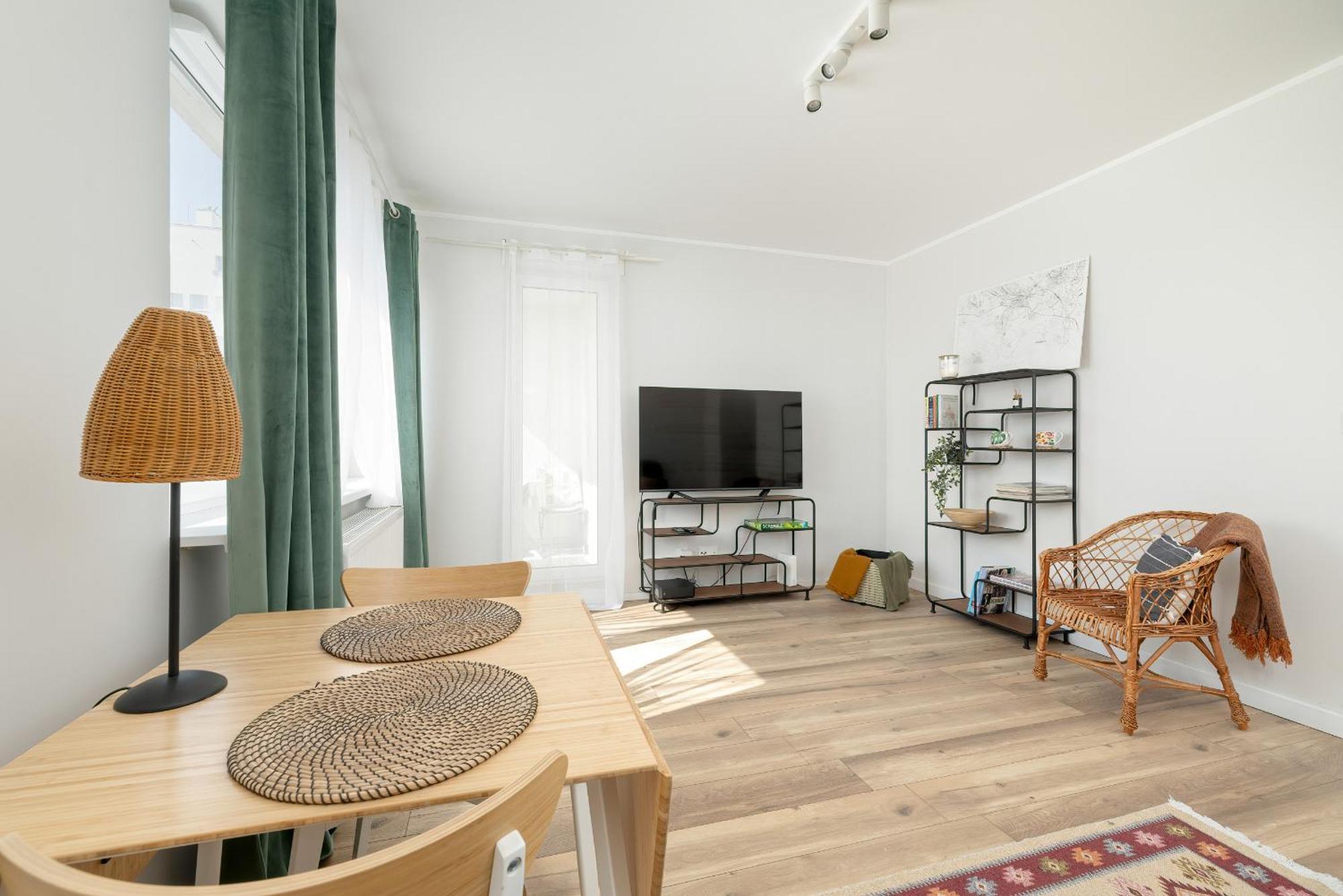 Tysiaclecia Studio Apartament Z Balkonem I Darmowym Parkingiem By Noclegi Renters 카토비체 외부 사진